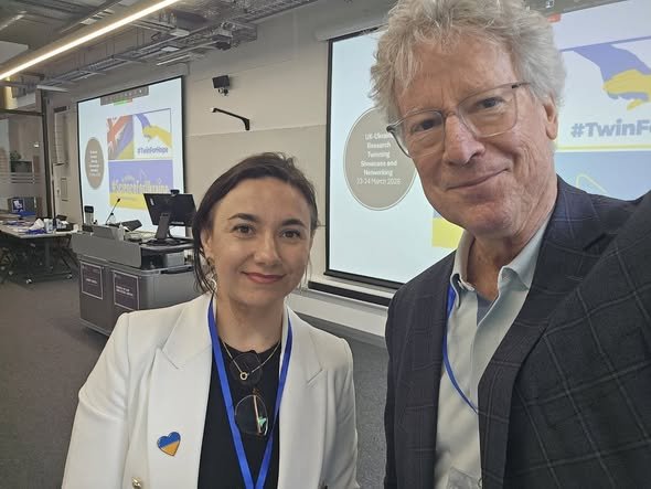 657611954_2403400620133293_5500125842151759085_n