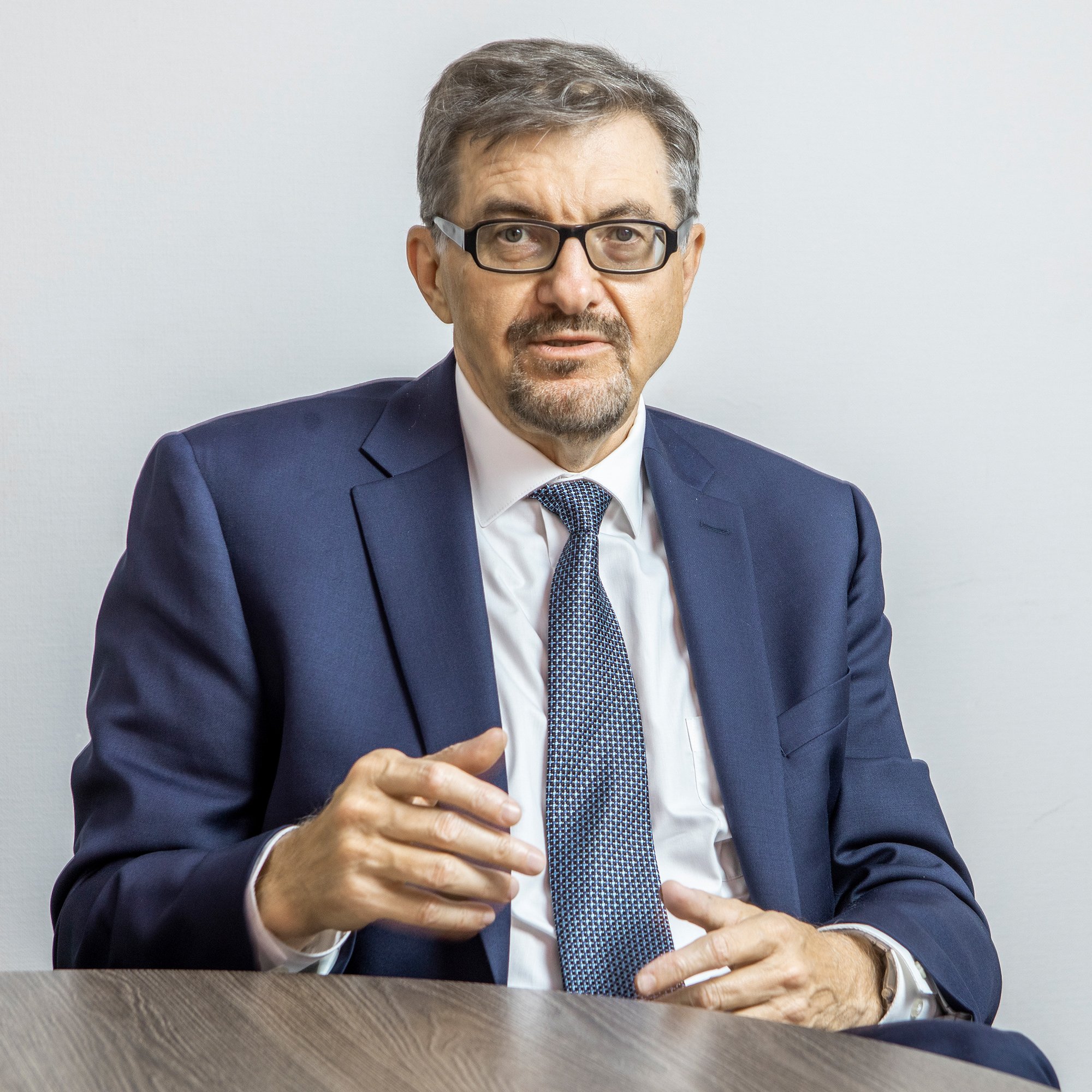 Сергій Плохій