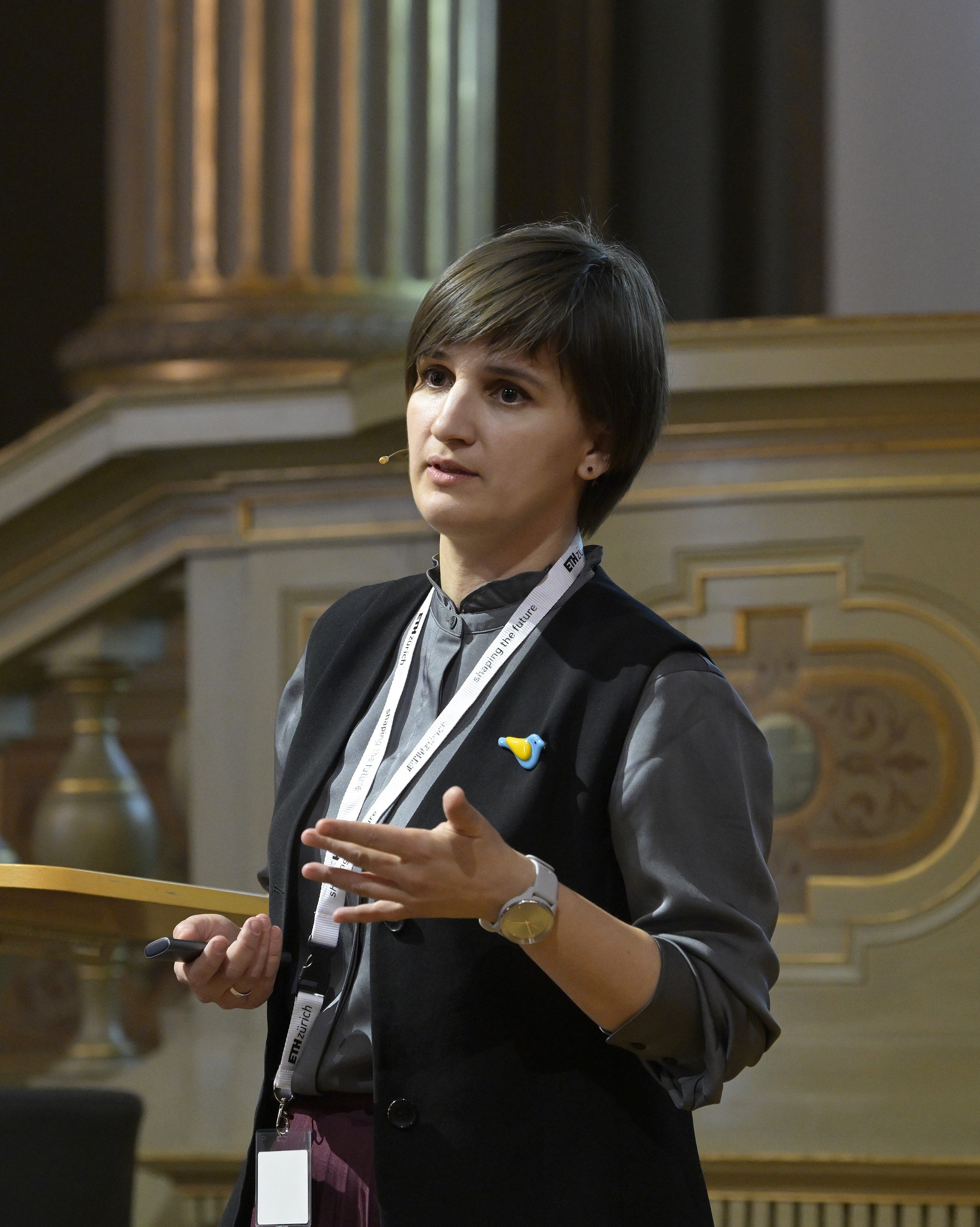 Юлія Безвершенко